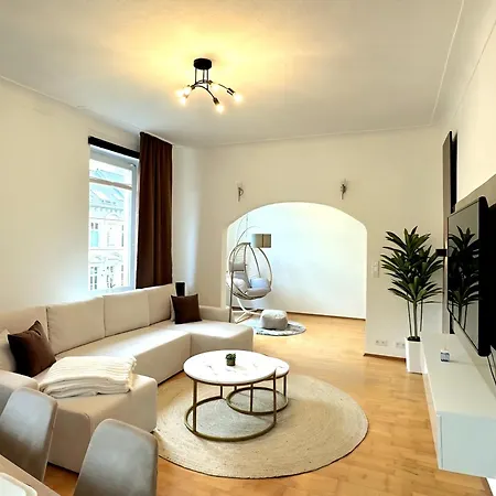 Casa Mia - Helios Klinik - Hbf - Zentrum - Parken - Messe 20 Min