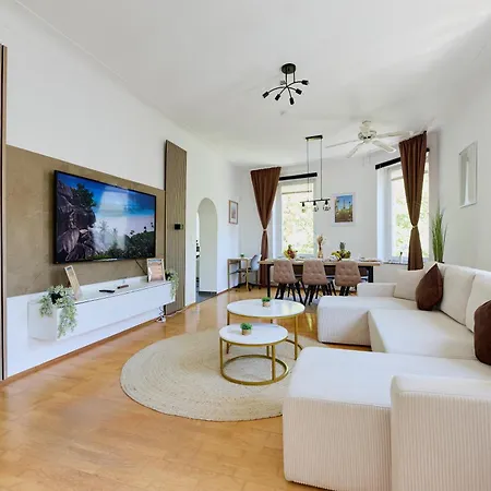 Lejlighed Casa Mia - Helios Klinik - Hbf - Zentrum - Parken - Messe 20 Min