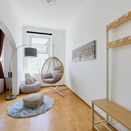 Casa Mia - Helios Klinik - Hbf - Zentrum - Parken - Messe 20 Min Appartement *