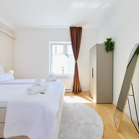 Casa Mia - Helios Klinik - Hbf - Zentrum - Parken - Messe 20 Min