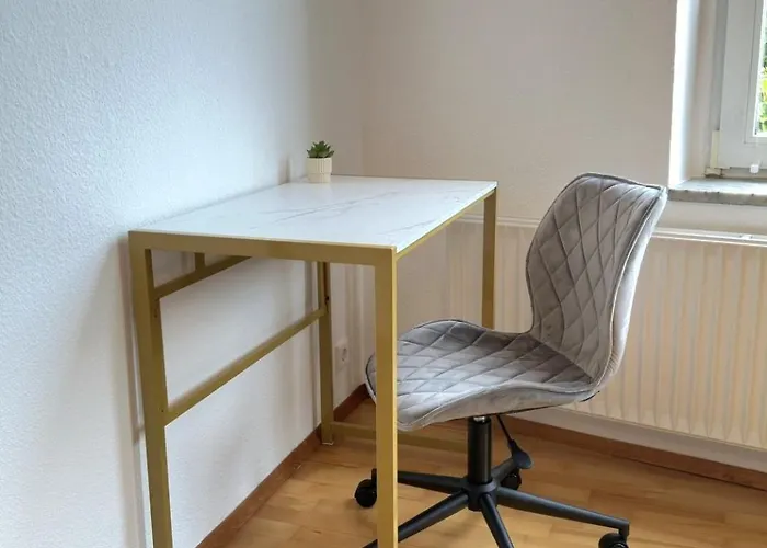 Casa Mia - Helios Klinik - Hbf - Zentrum - Parken - Messe 20 Min * Krefeld