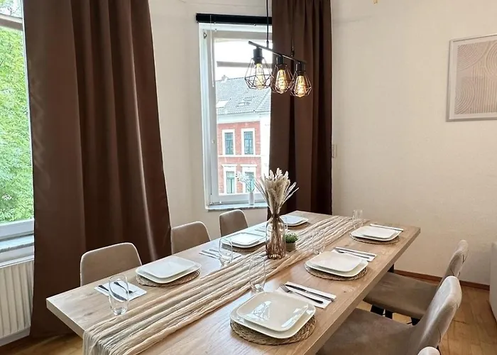 Lejlighed Casa Mia - Helios Klinik - Hbf - Zentrum - Parken - Messe 20 Min *