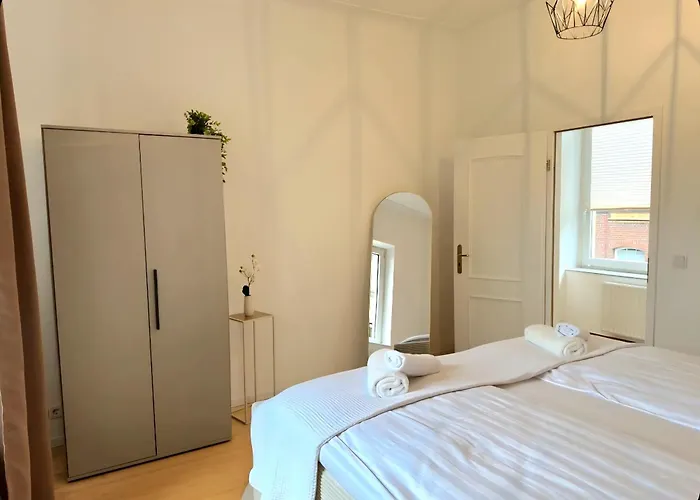 Lejlighed Casa Mia - Helios Klinik - Hbf - Zentrum - Parken - Messe 20 Min Krefeld