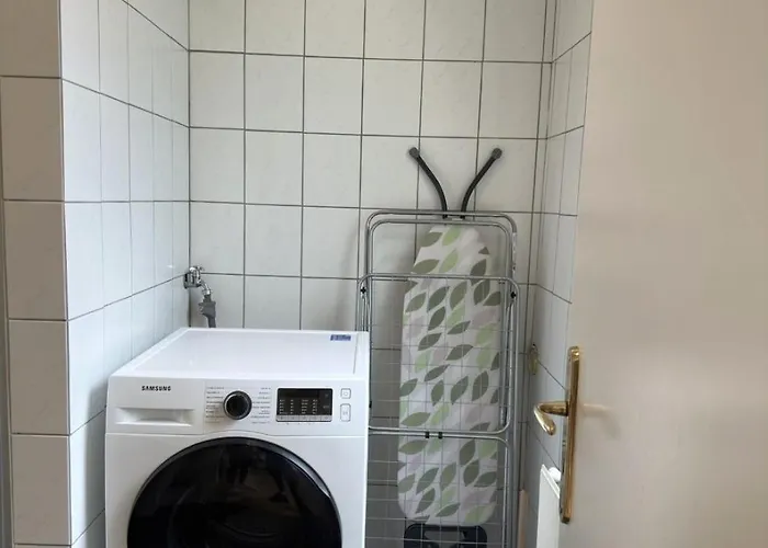 Casa Mia - Helios Klinik - Hbf - Zentrum - Parken - Messe 20 Min Lejlighed