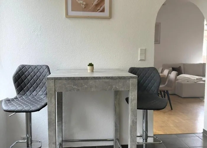 Casa Mia - Helios Klinik - Hbf - Zentrum - Parken - Messe 20 Min Lejlighed *